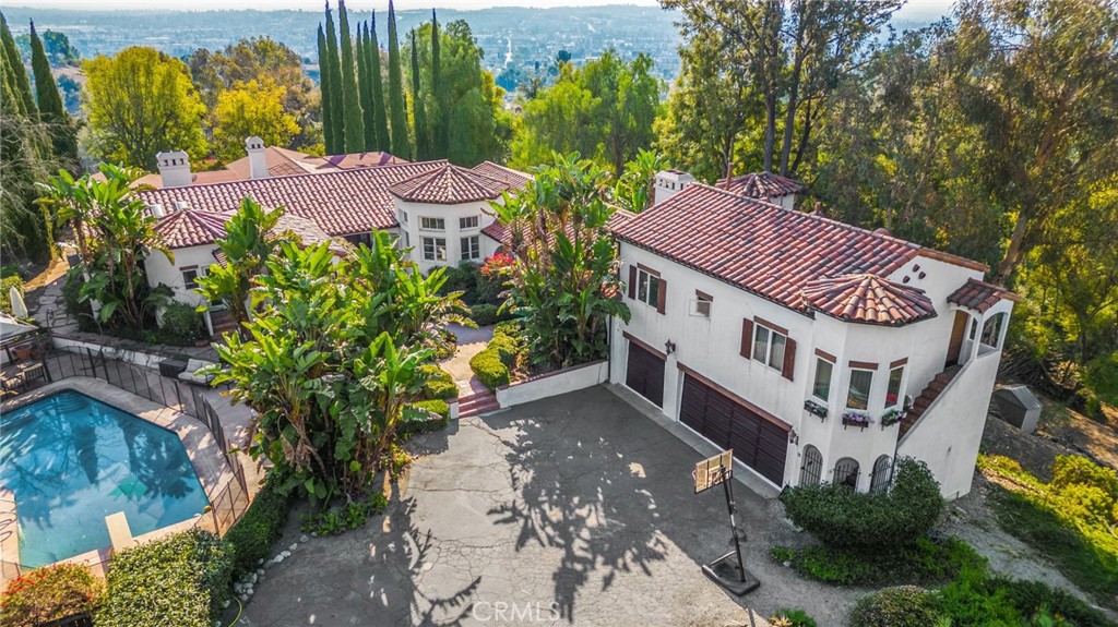 558 Lamat Road