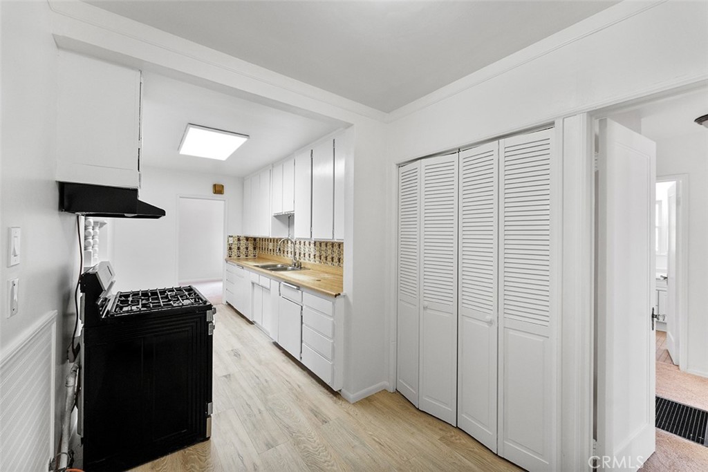 11749 Clarkman Street