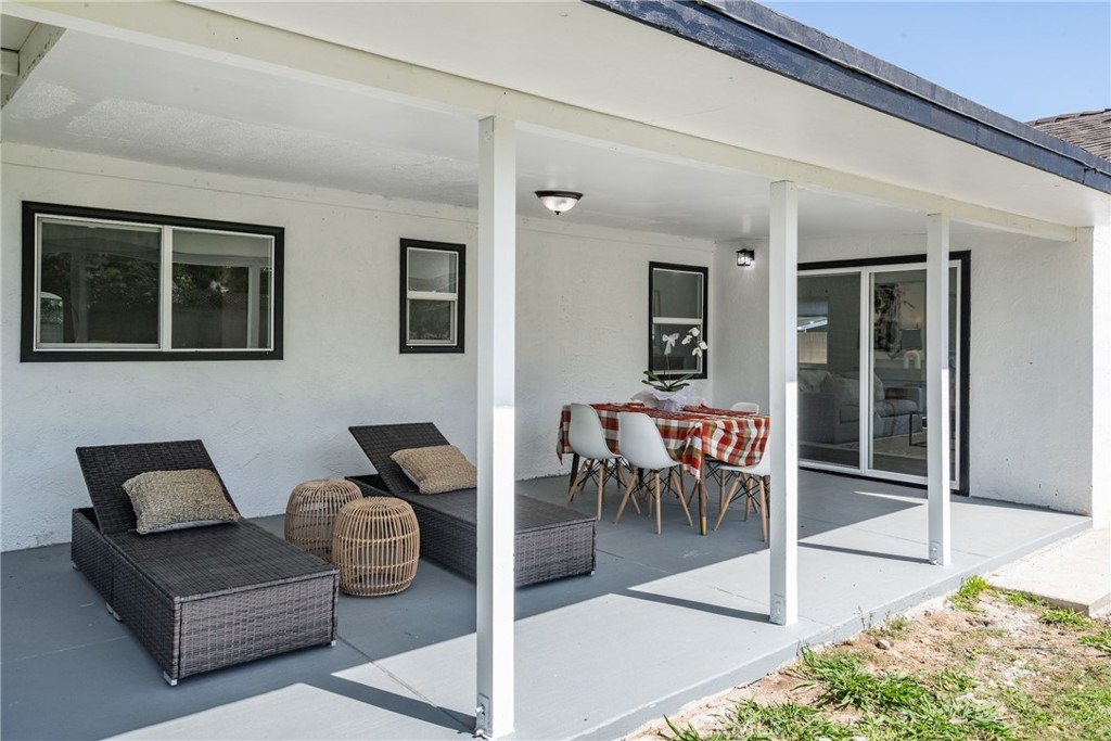 2610 Manhattan Beach Boulevard