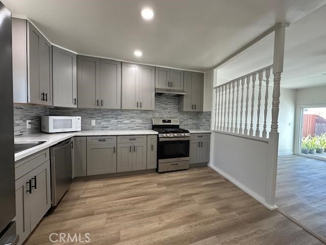 6529 Pioneer Boulevard