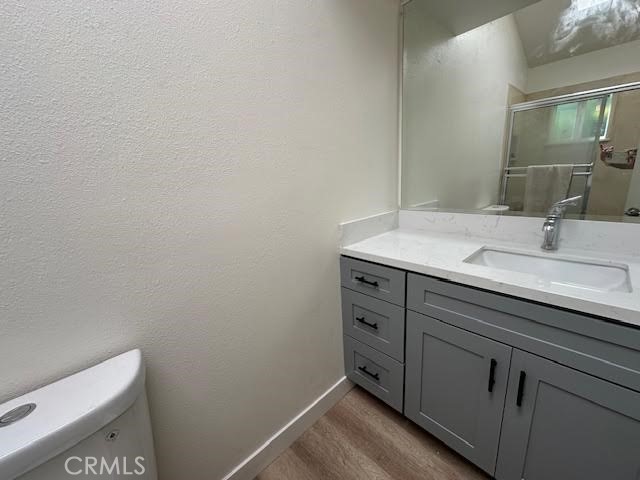 6529 Pioneer Boulevard