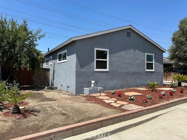 6529 Pioneer Boulevard