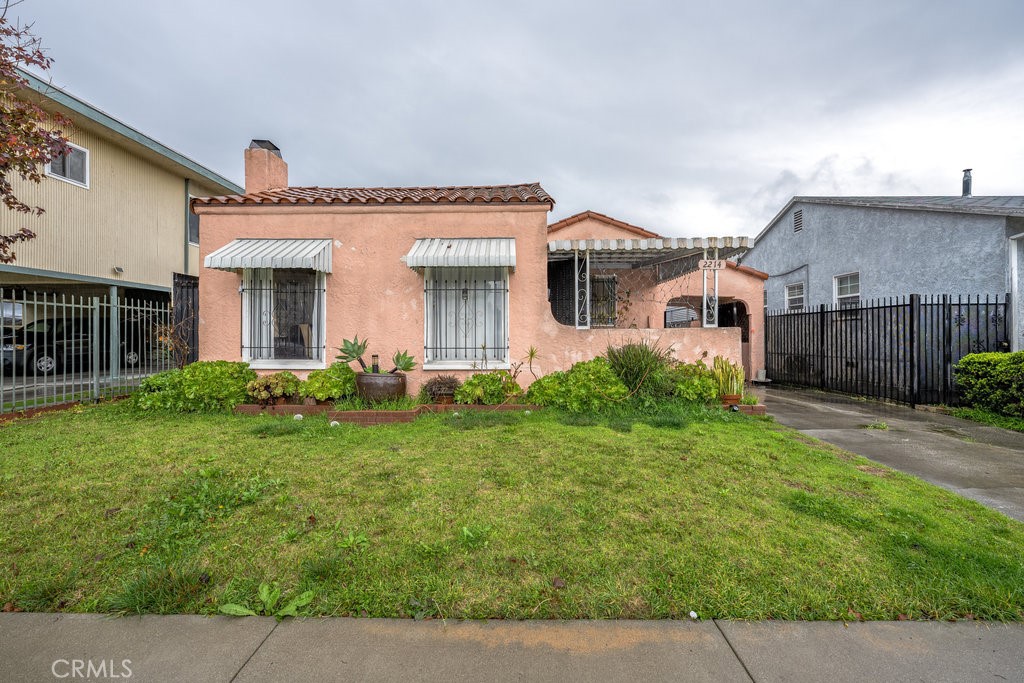 2214 S Spaulding Avenue