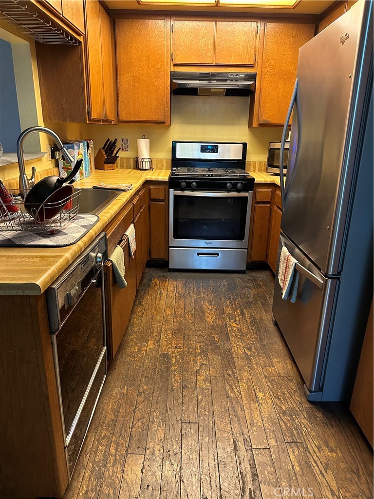 12301 Osborne Street 61