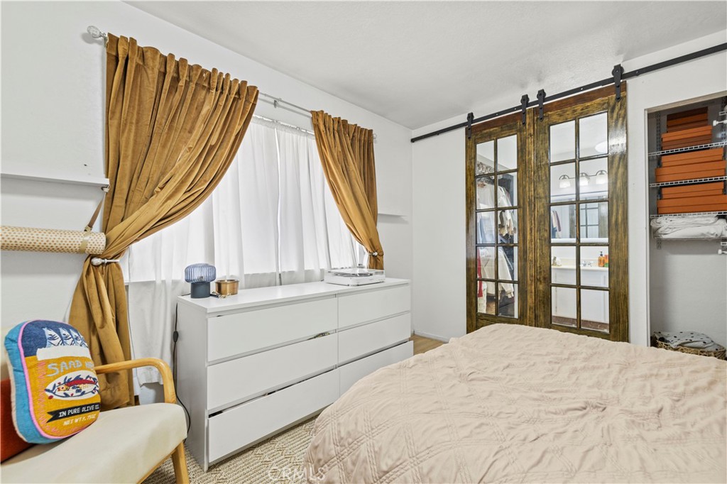 17104 Queensglen Avenue