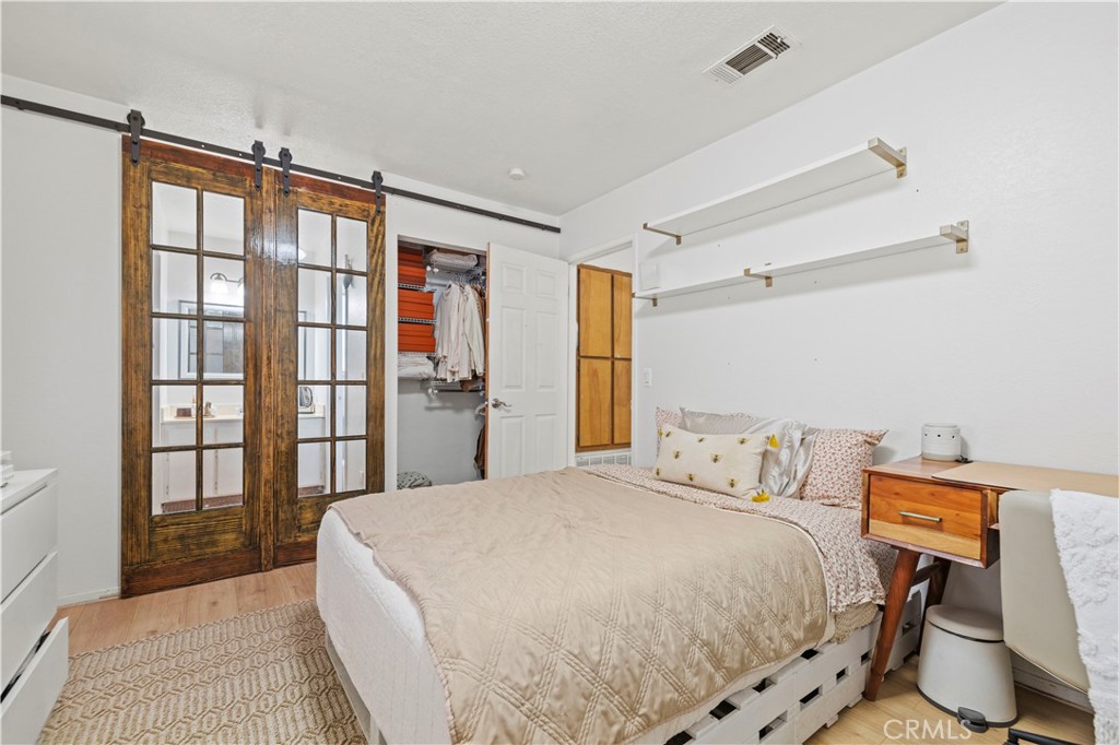 17104 Queensglen Avenue