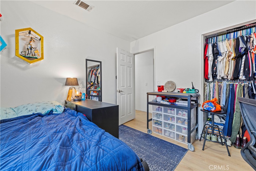 17104 Queensglen Avenue