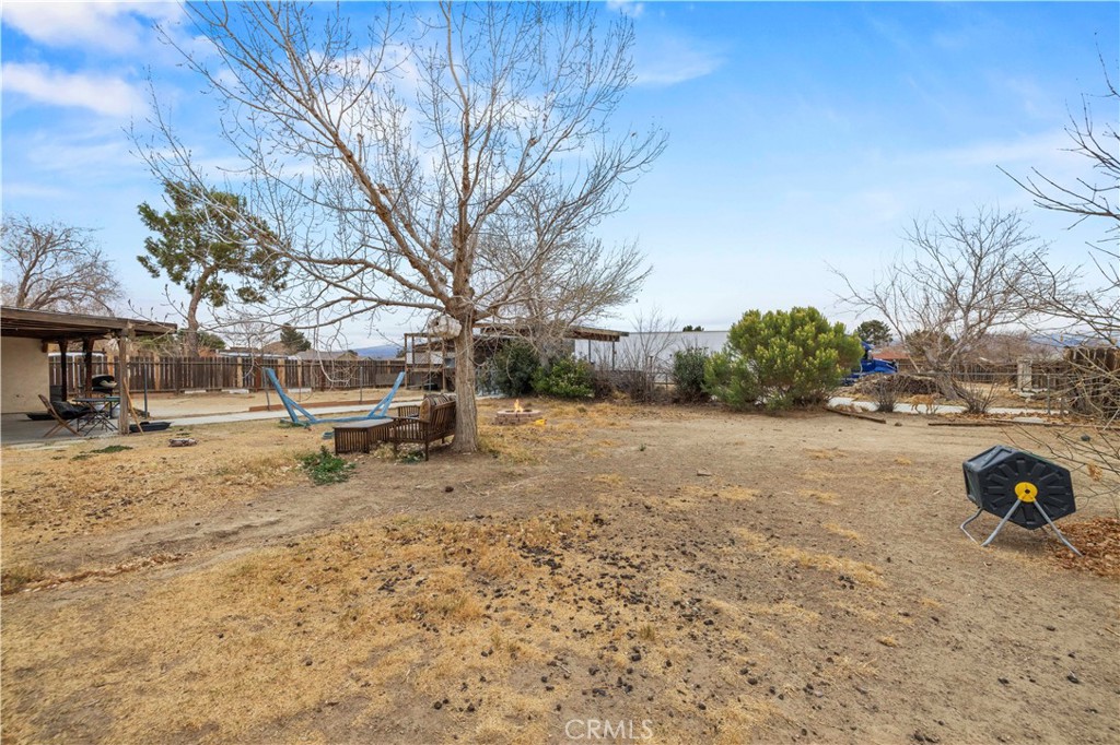 17104 Queensglen Avenue