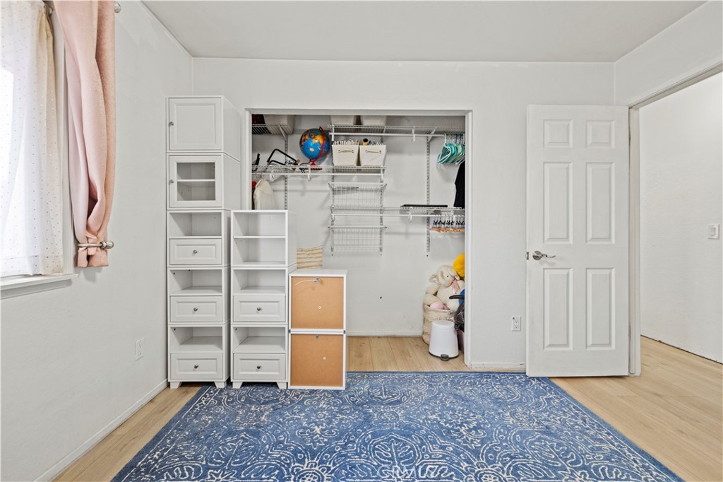 17104 Queensglen Avenue