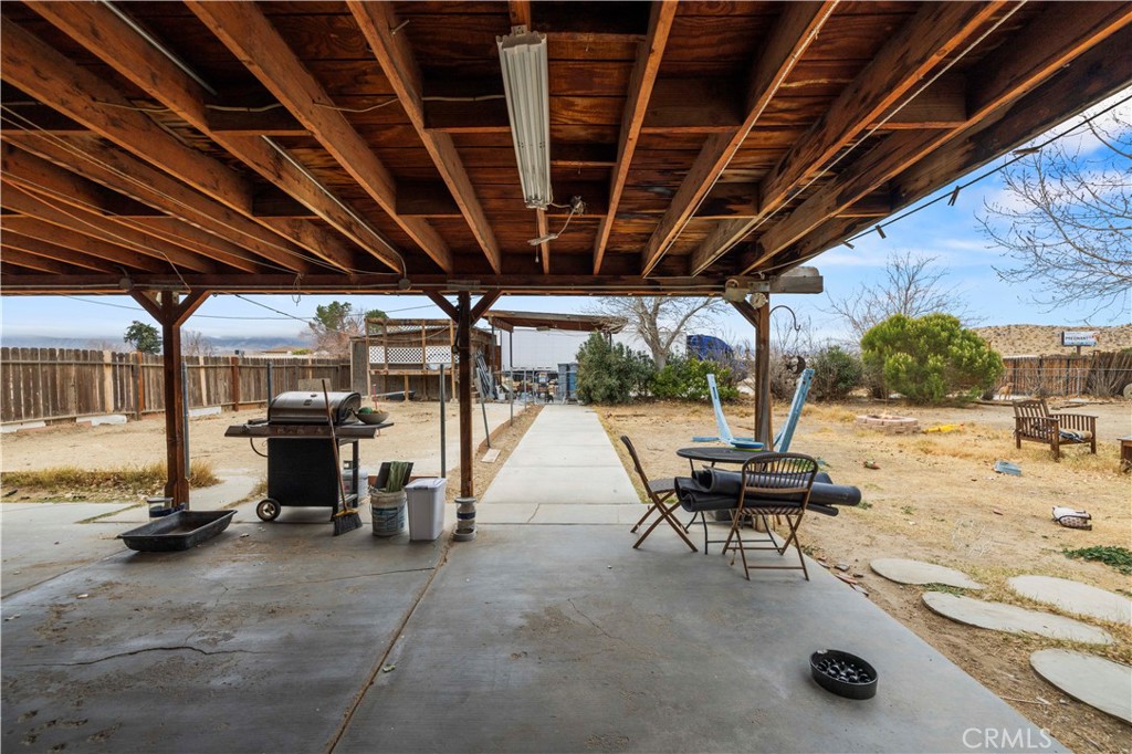 17104 Queensglen Avenue