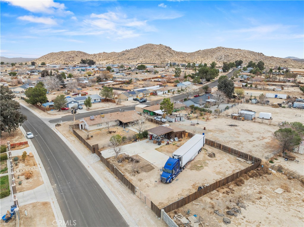 17104 Queensglen Avenue