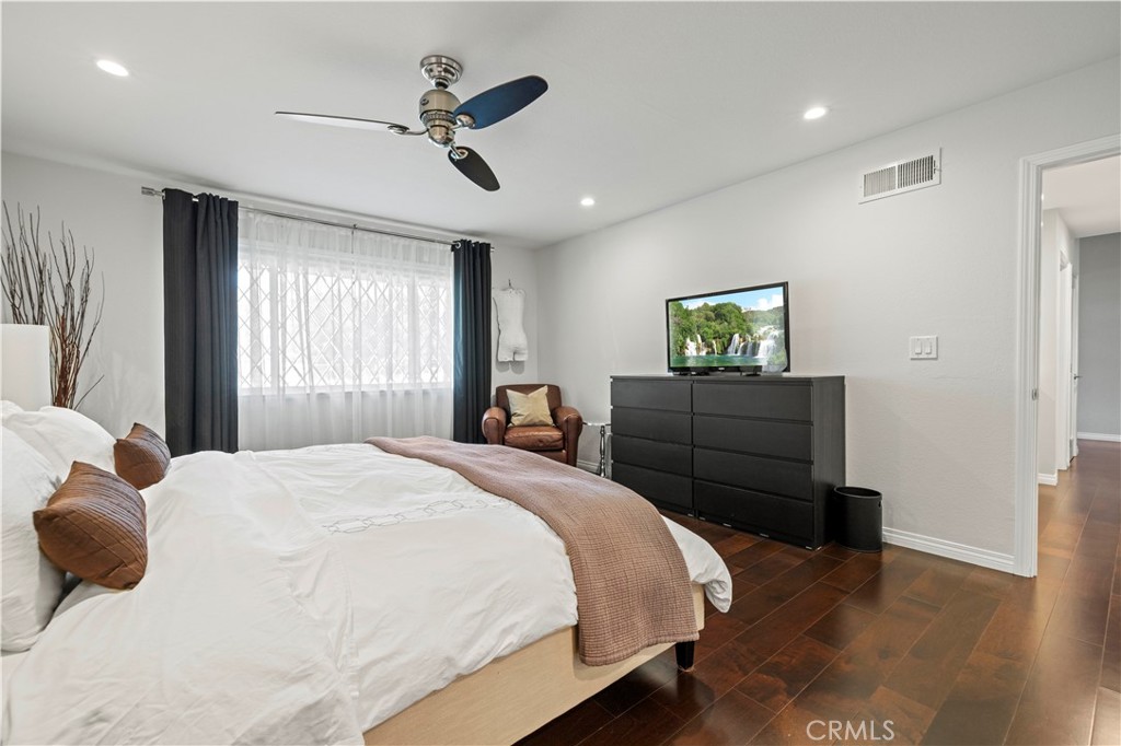 27337 Eaglehelm Drive