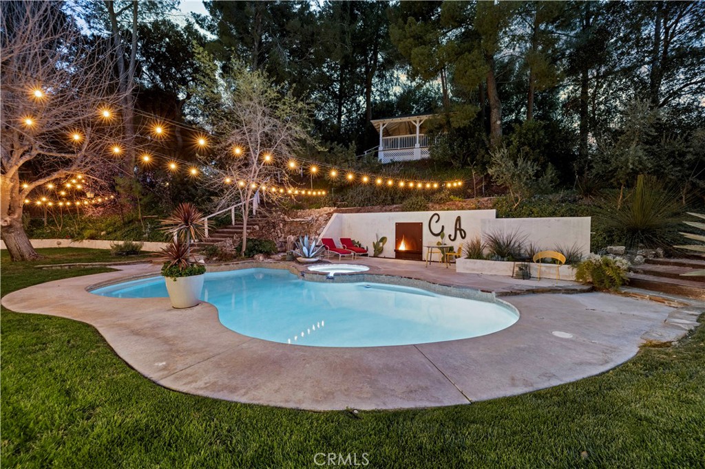 27337 Eaglehelm Drive