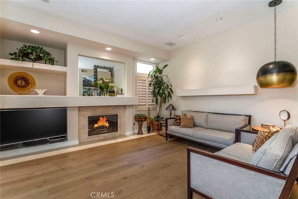 25908 Coleridge Place