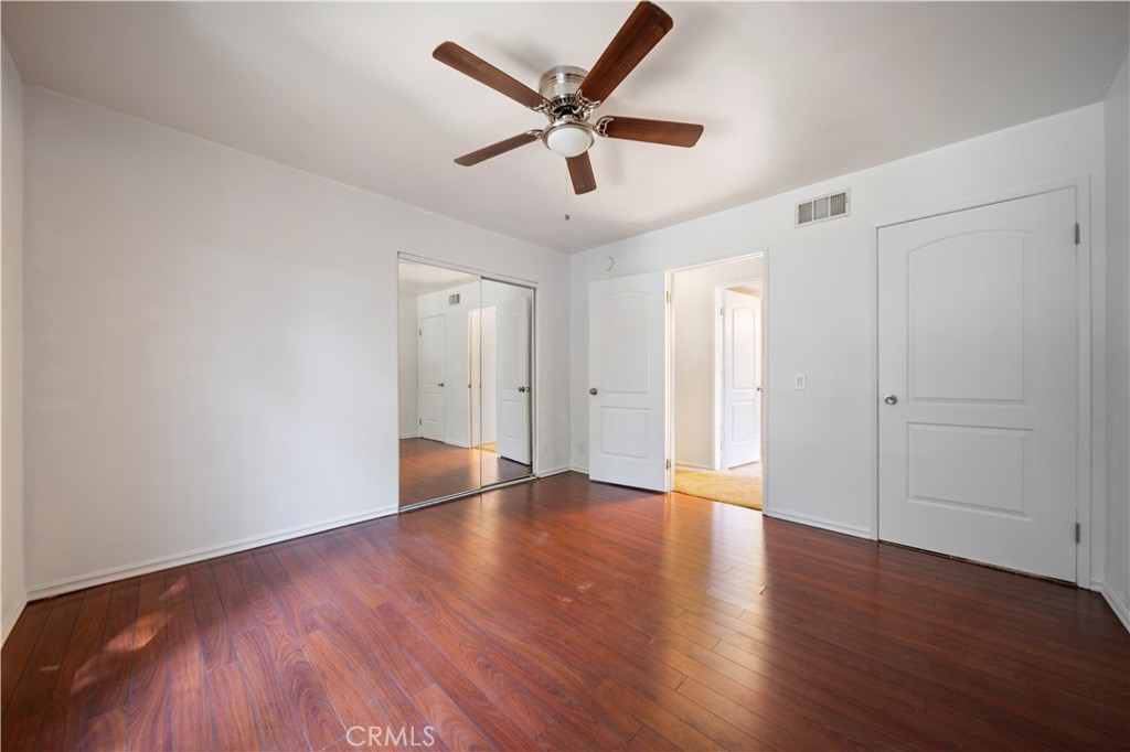 11300 FOOTHILL BLVD 30