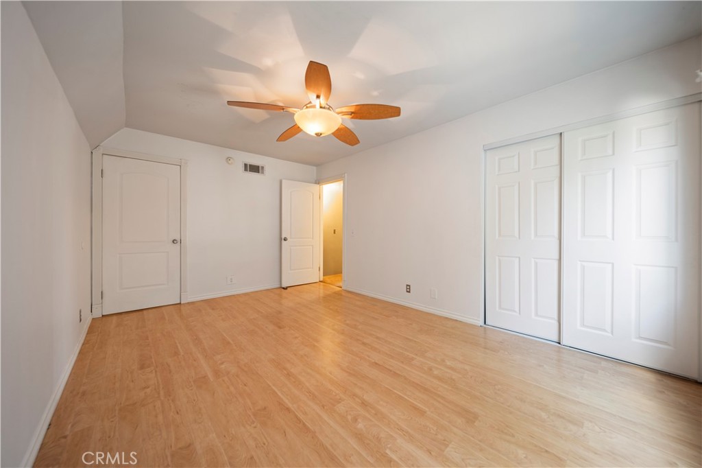 11300 FOOTHILL BLVD 30