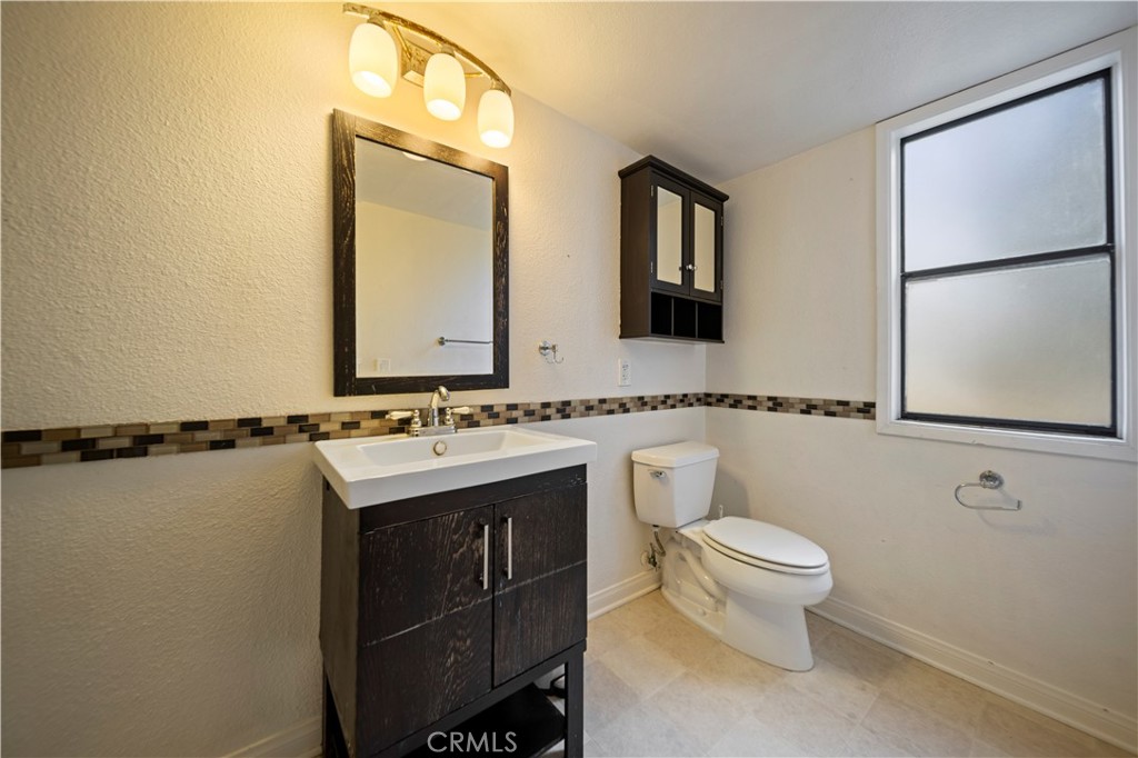 11300 FOOTHILL BLVD 30