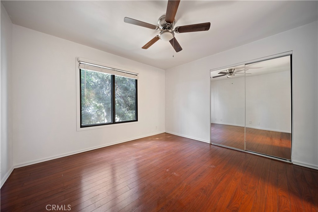 11300 FOOTHILL BLVD 30