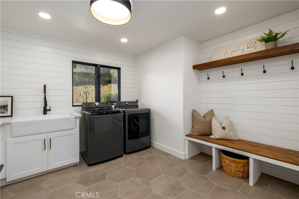 29421 Vista Valley Drive