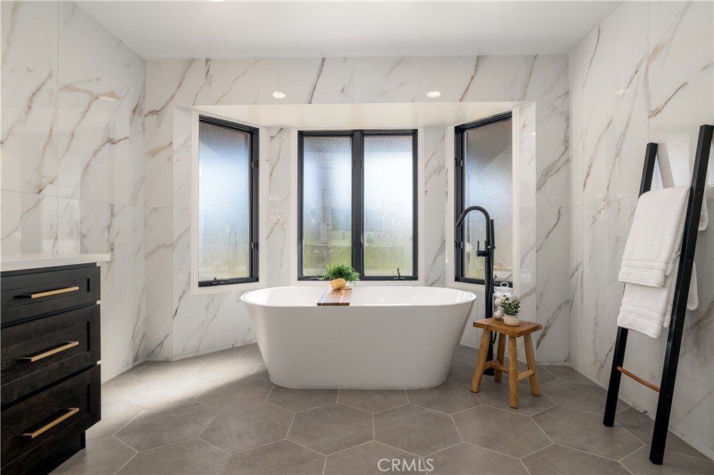 29421 Vista Valley Drive