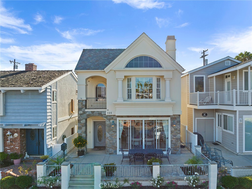 123 Diamond Avenue