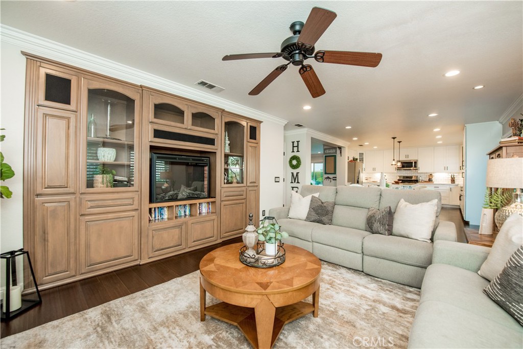 16410 Penswift Court