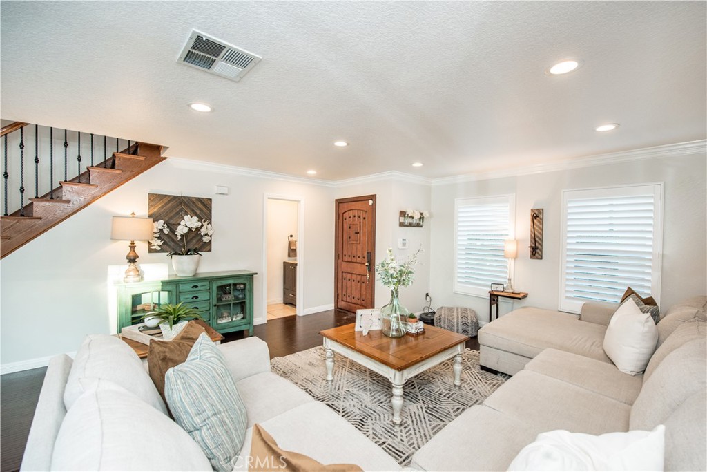 16410 Penswift Court