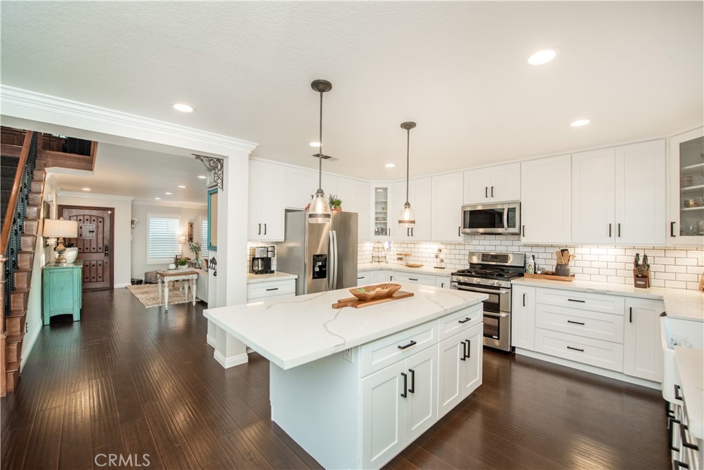 16410 Penswift Court