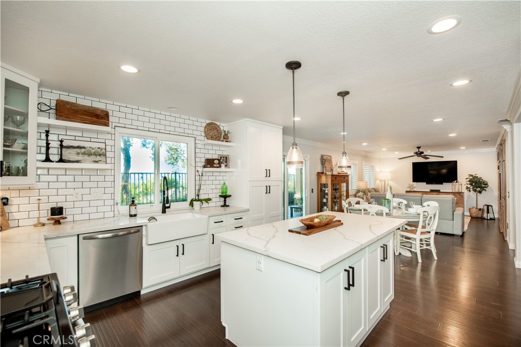 16410 Penswift Court