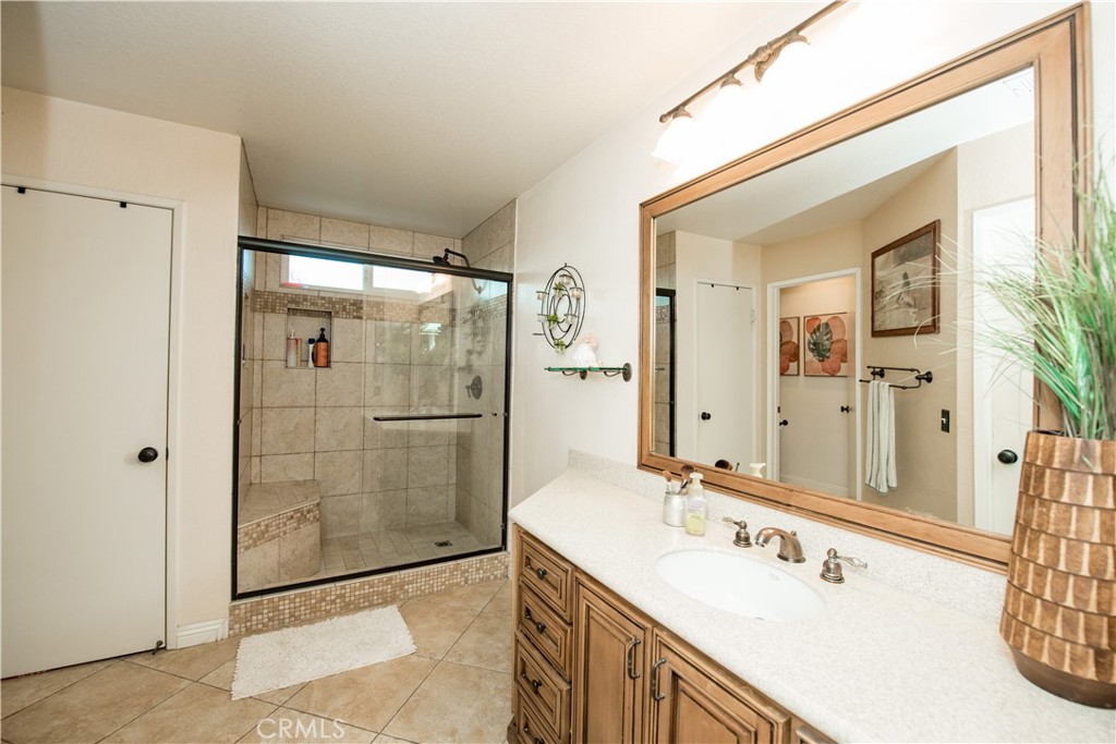 16410 Penswift Court