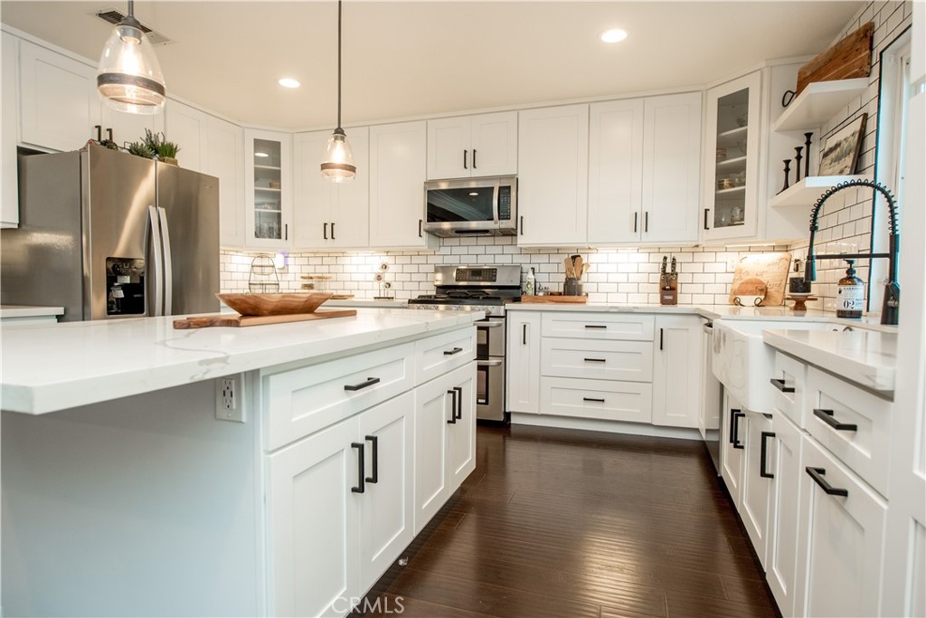 16410 Penswift Court