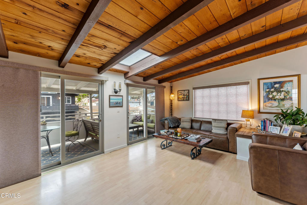 317 Cahuenga Drive