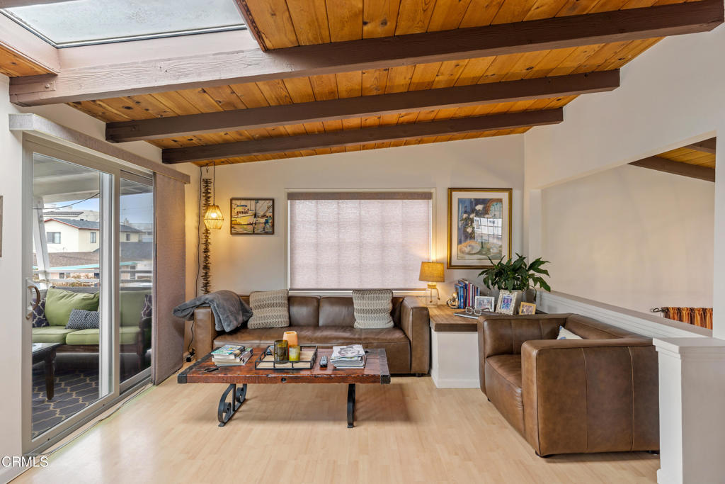 317 Cahuenga Drive