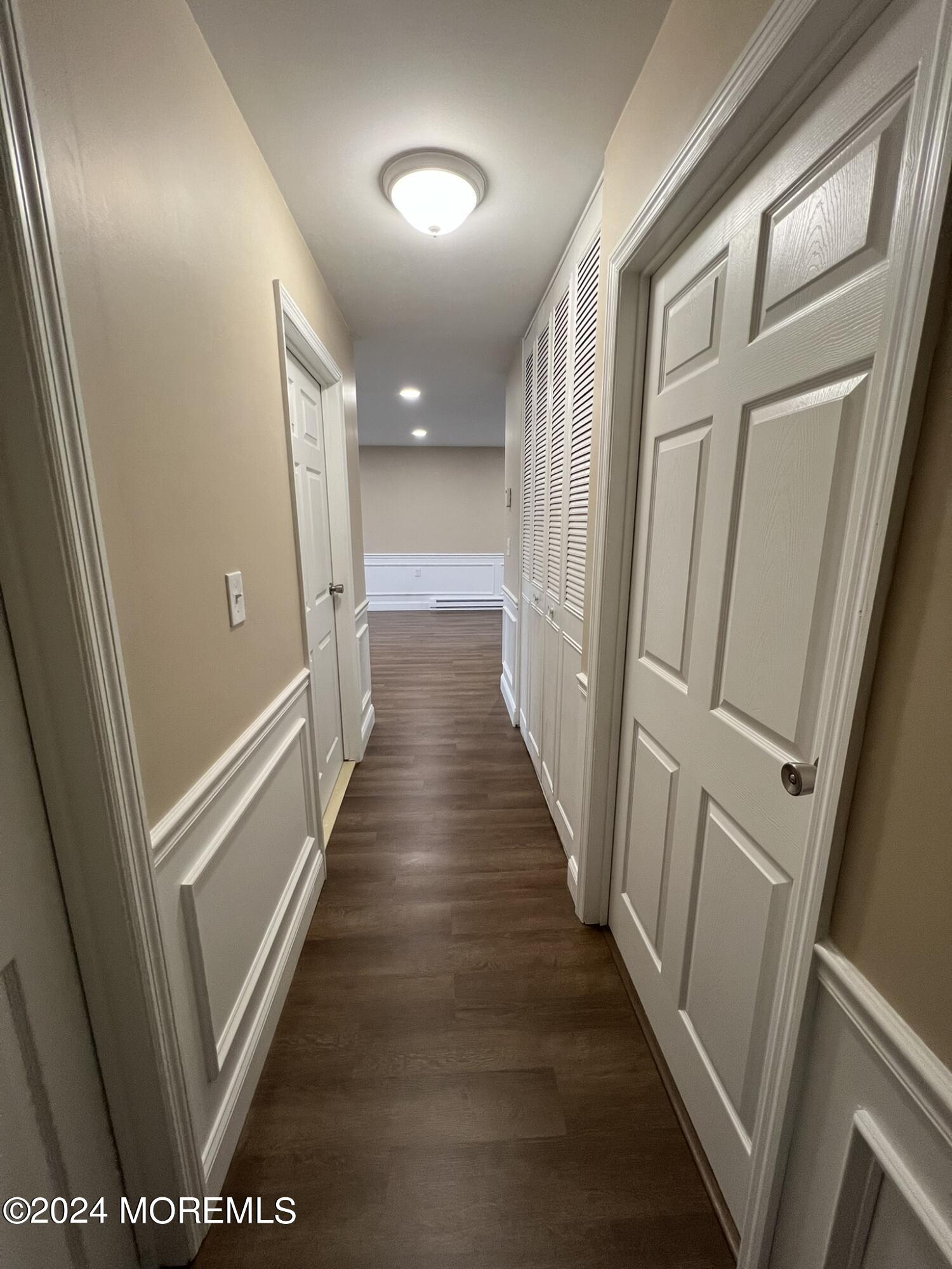 22B Buckingham Drive, B