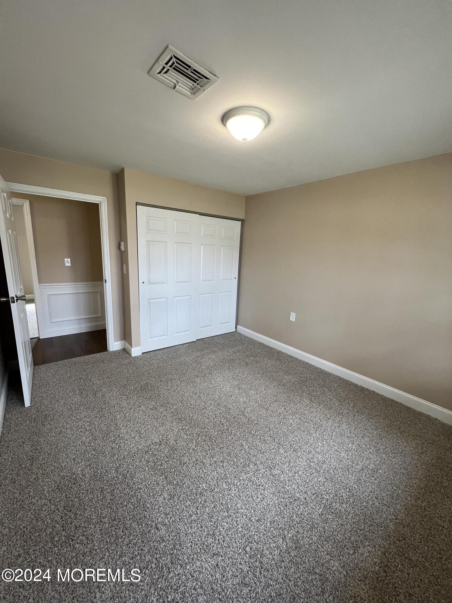 22B Buckingham Drive, B