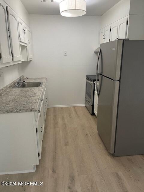 875C Balmoral Court