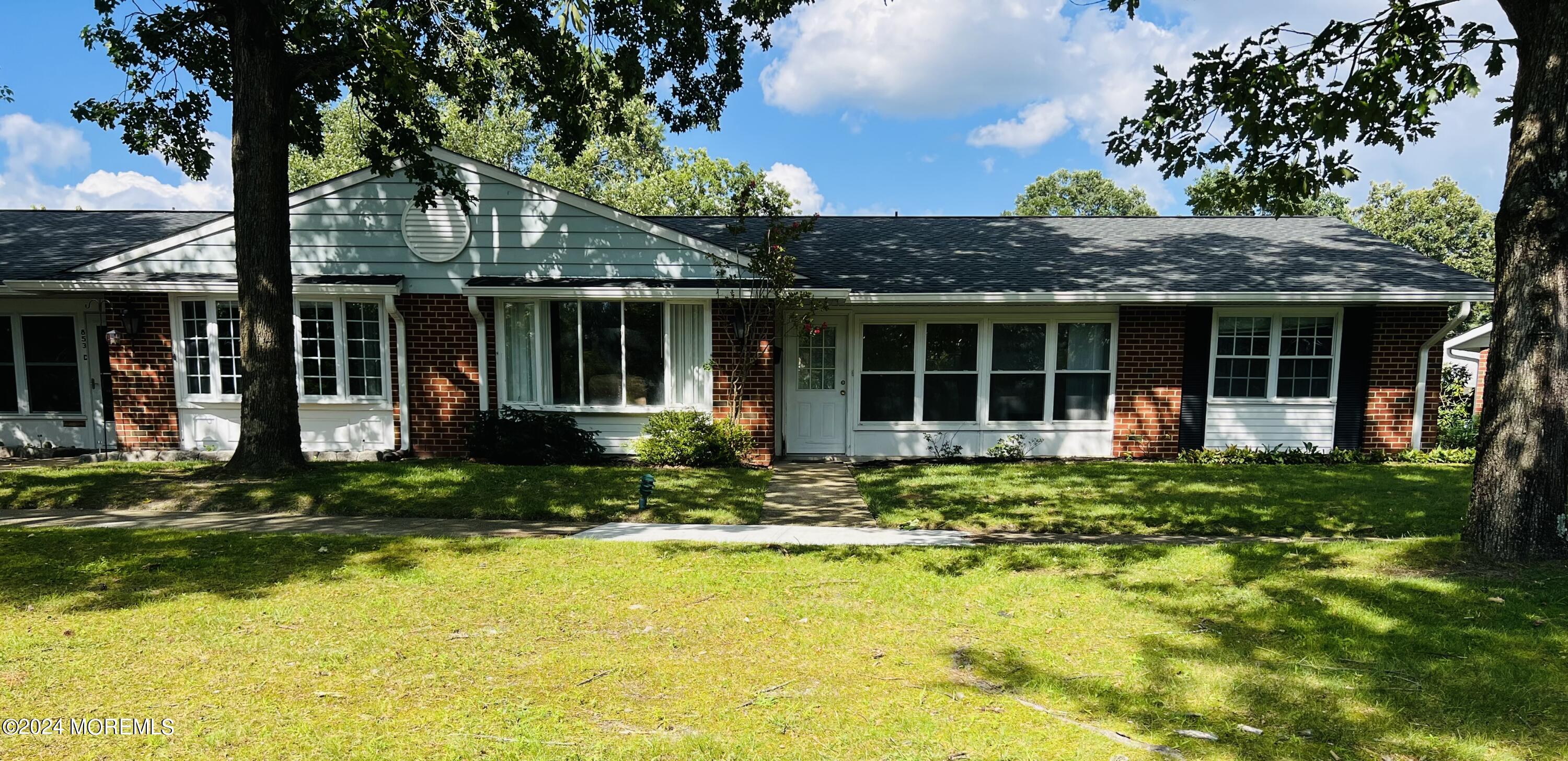 853D Thornhill Court