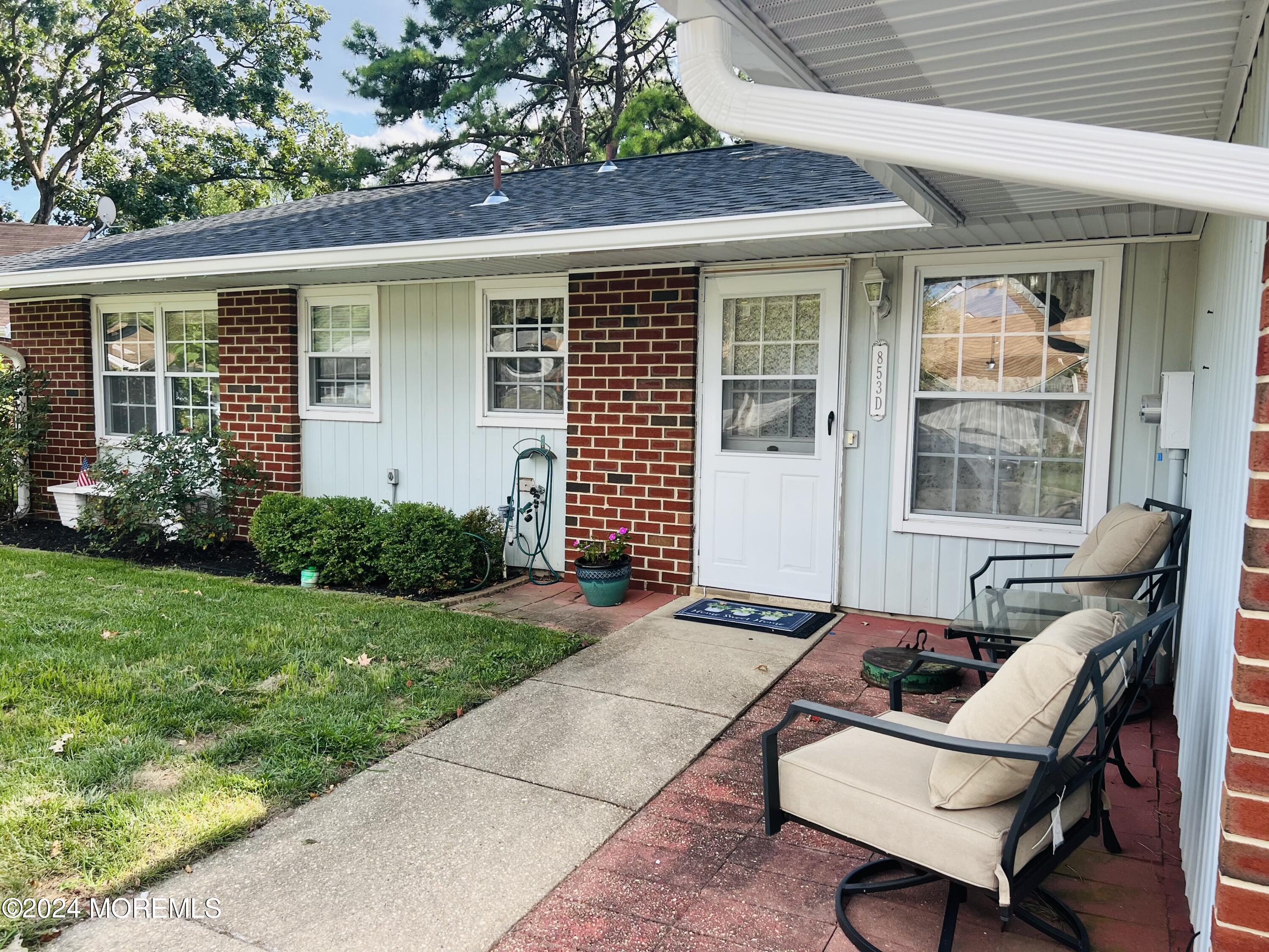 853D Thornhill Court