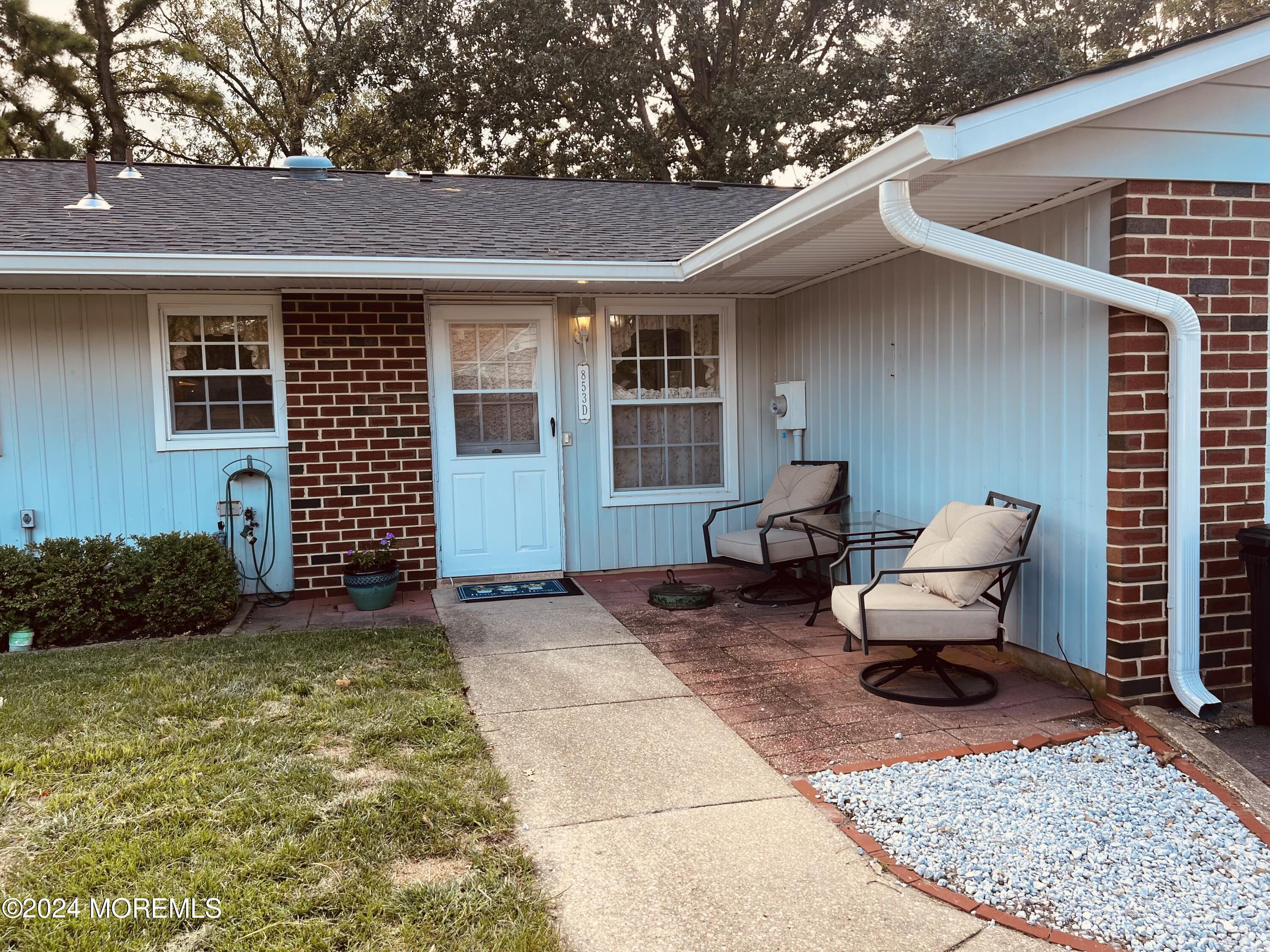 853D Thornhill Court
