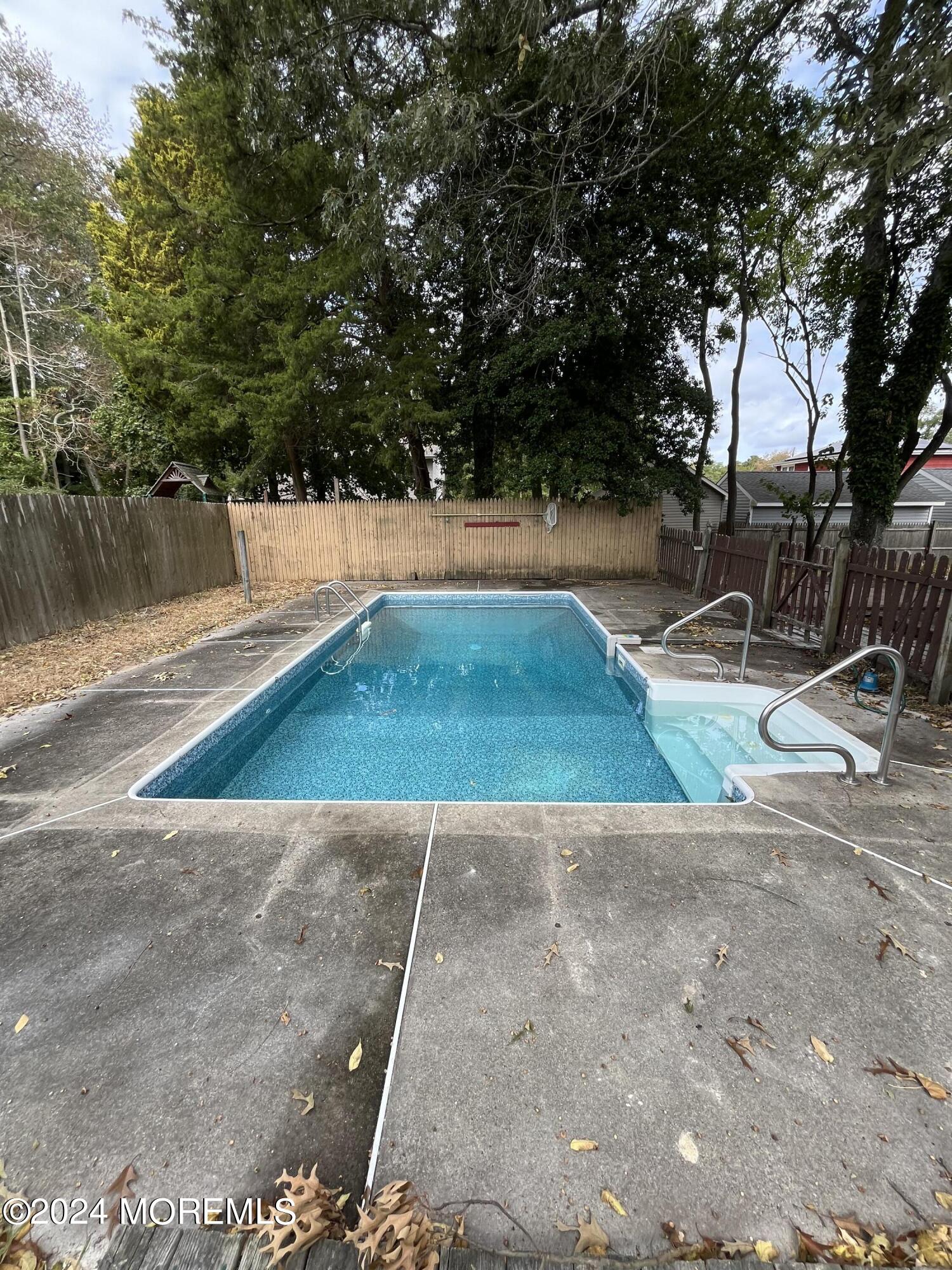 421 Bay Boulevard