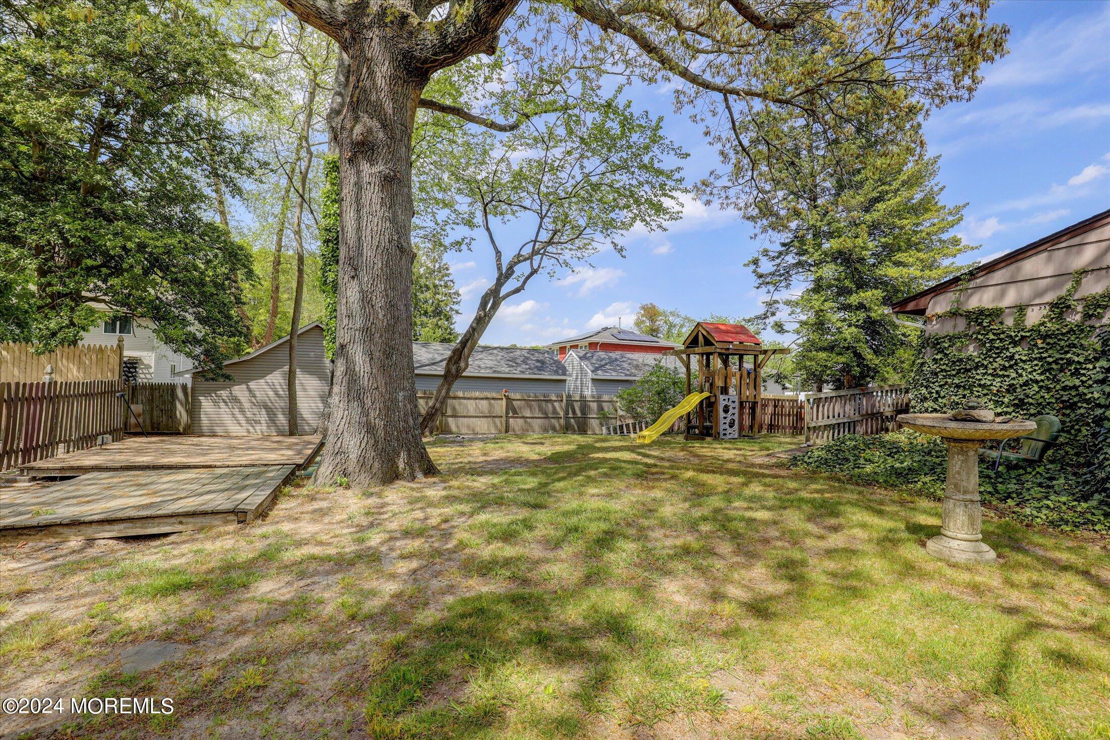 421 Bay Boulevard
