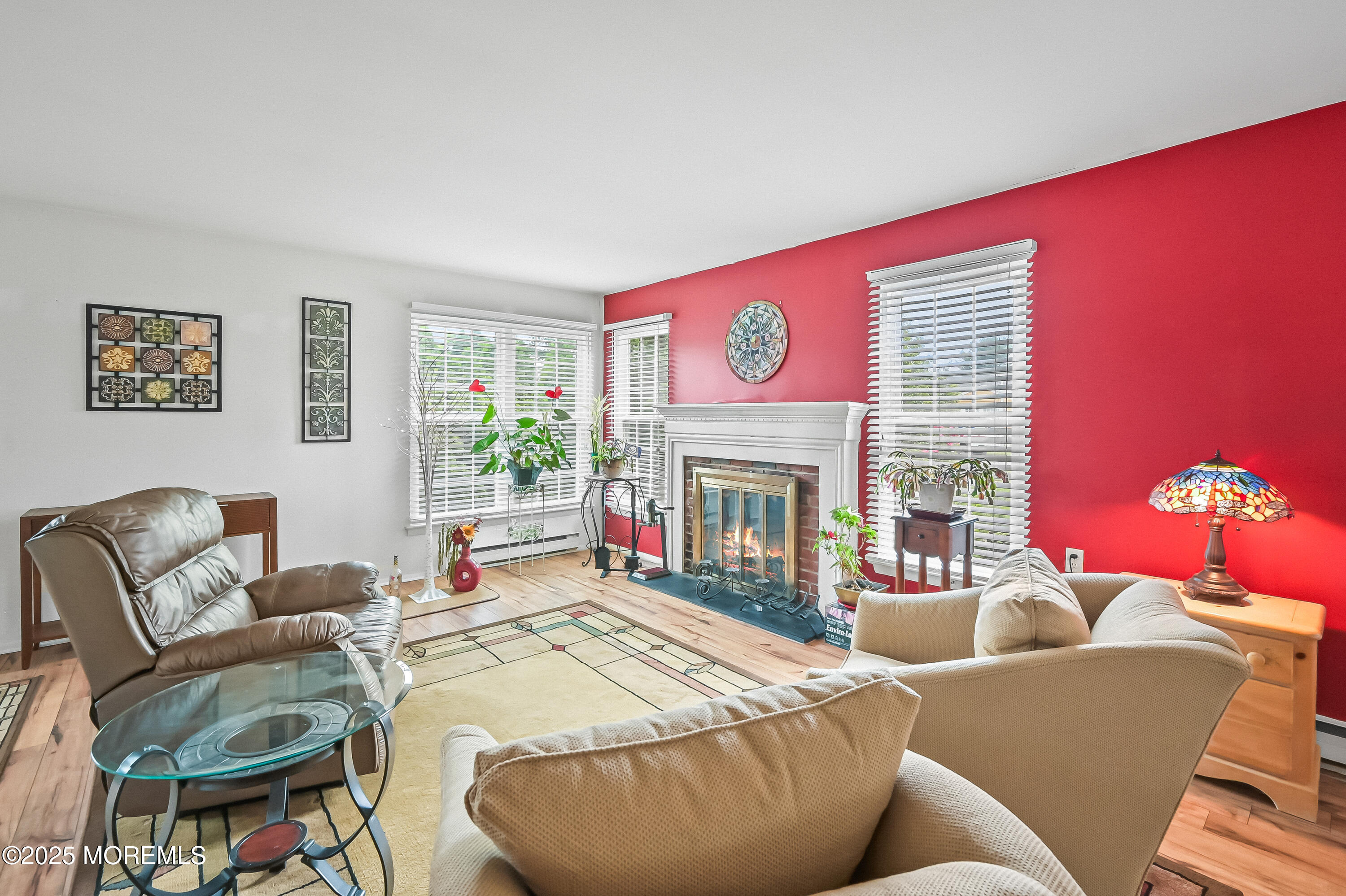 66 Buckingham Drive N