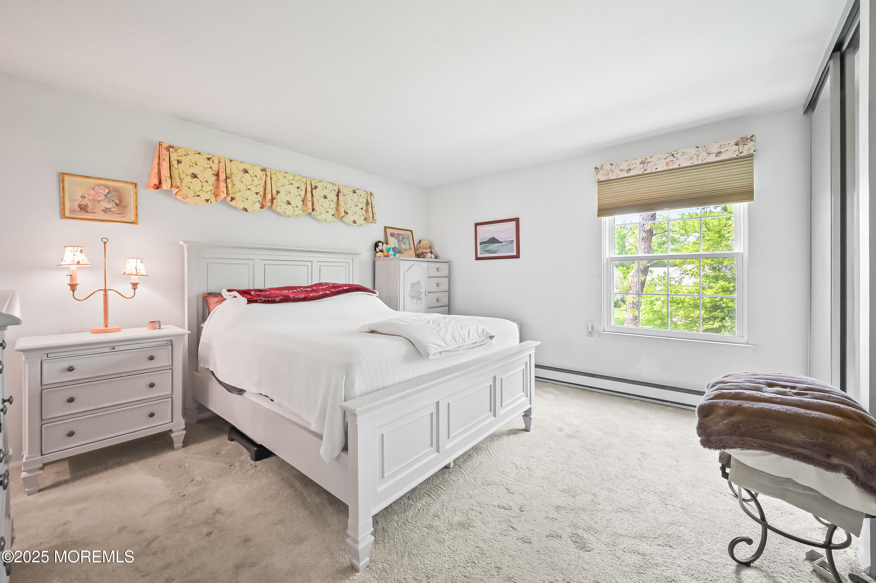 66 Buckingham Drive N