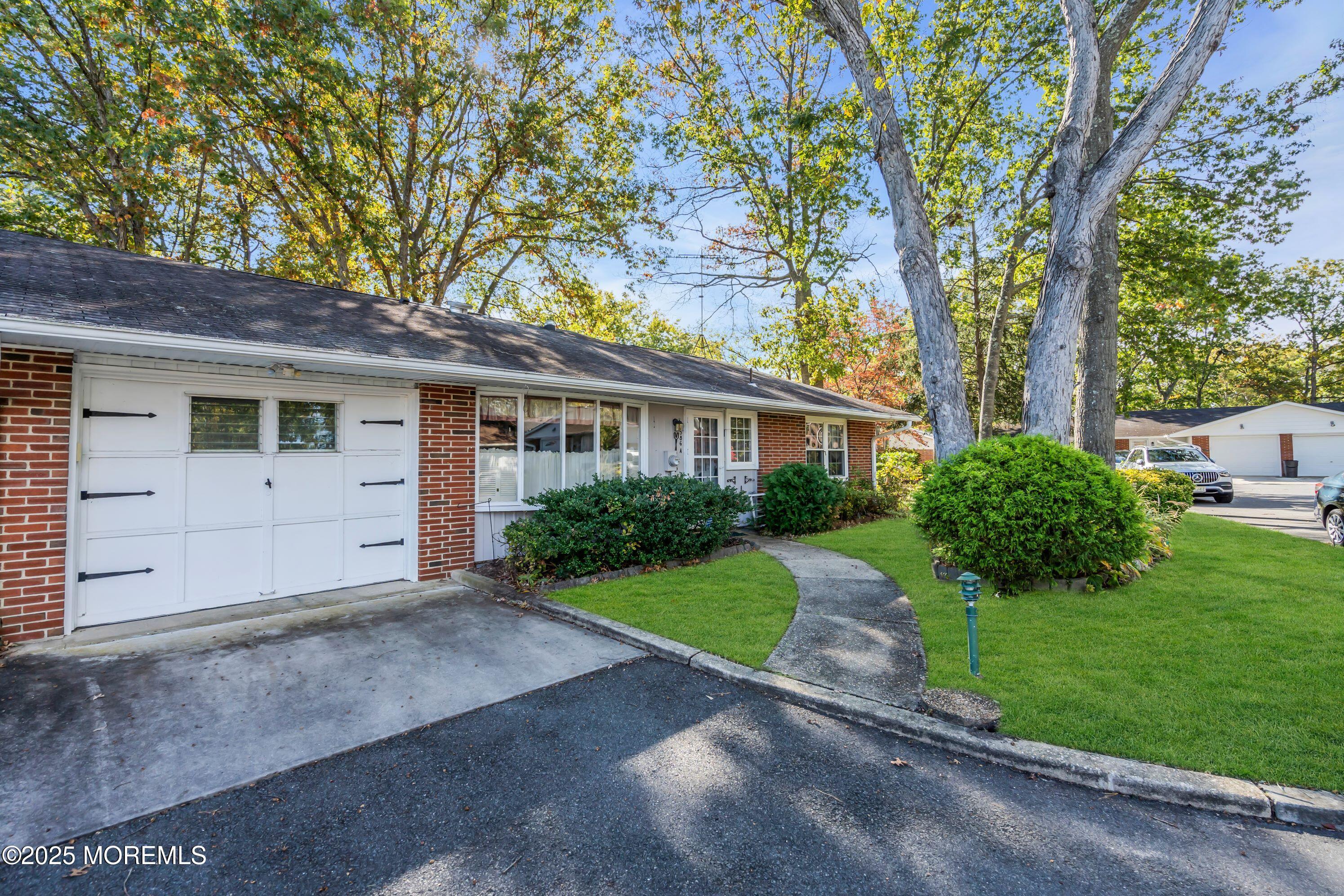 586A Lake Point Drive