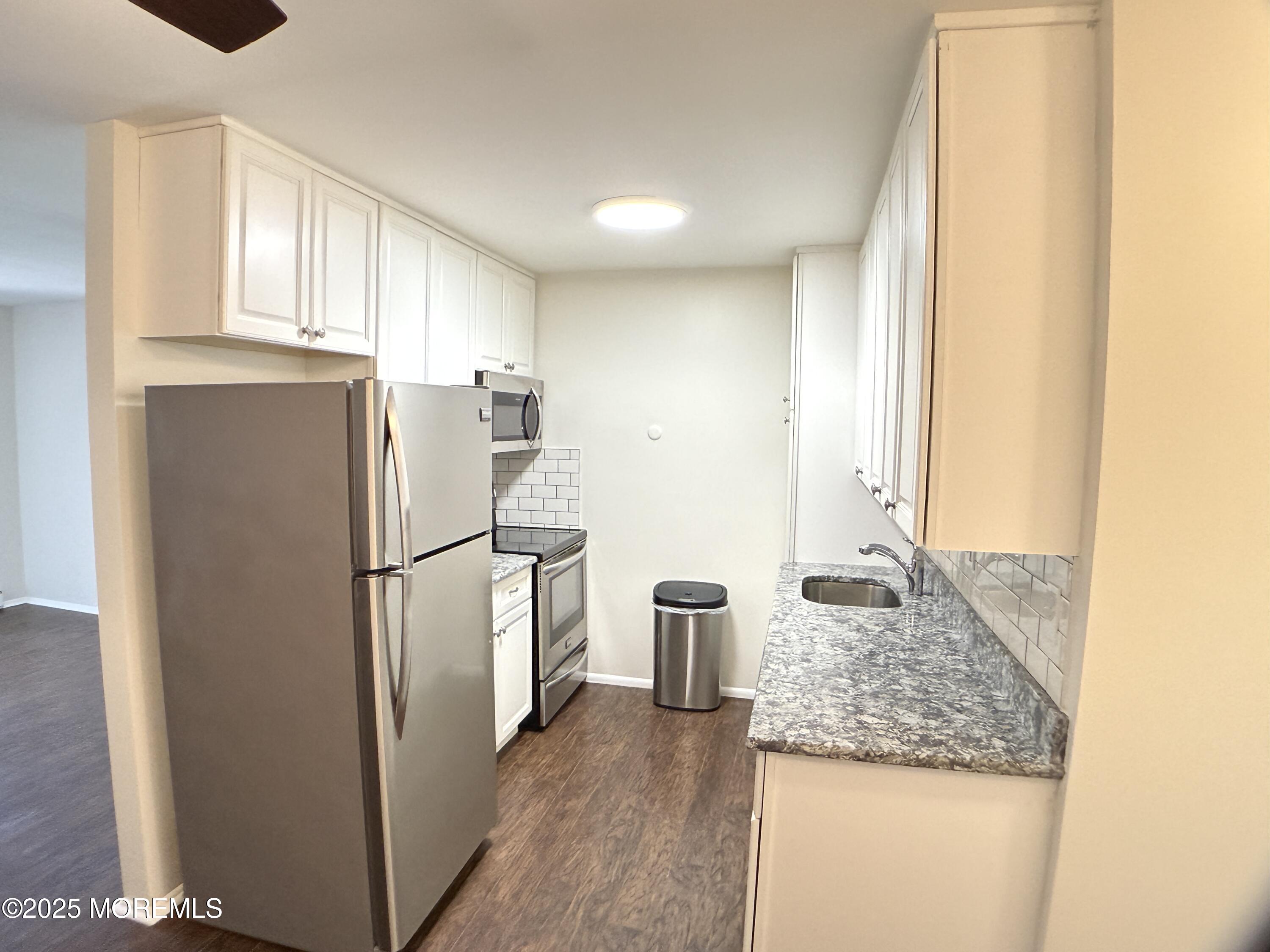 94D Edinburgh Lane