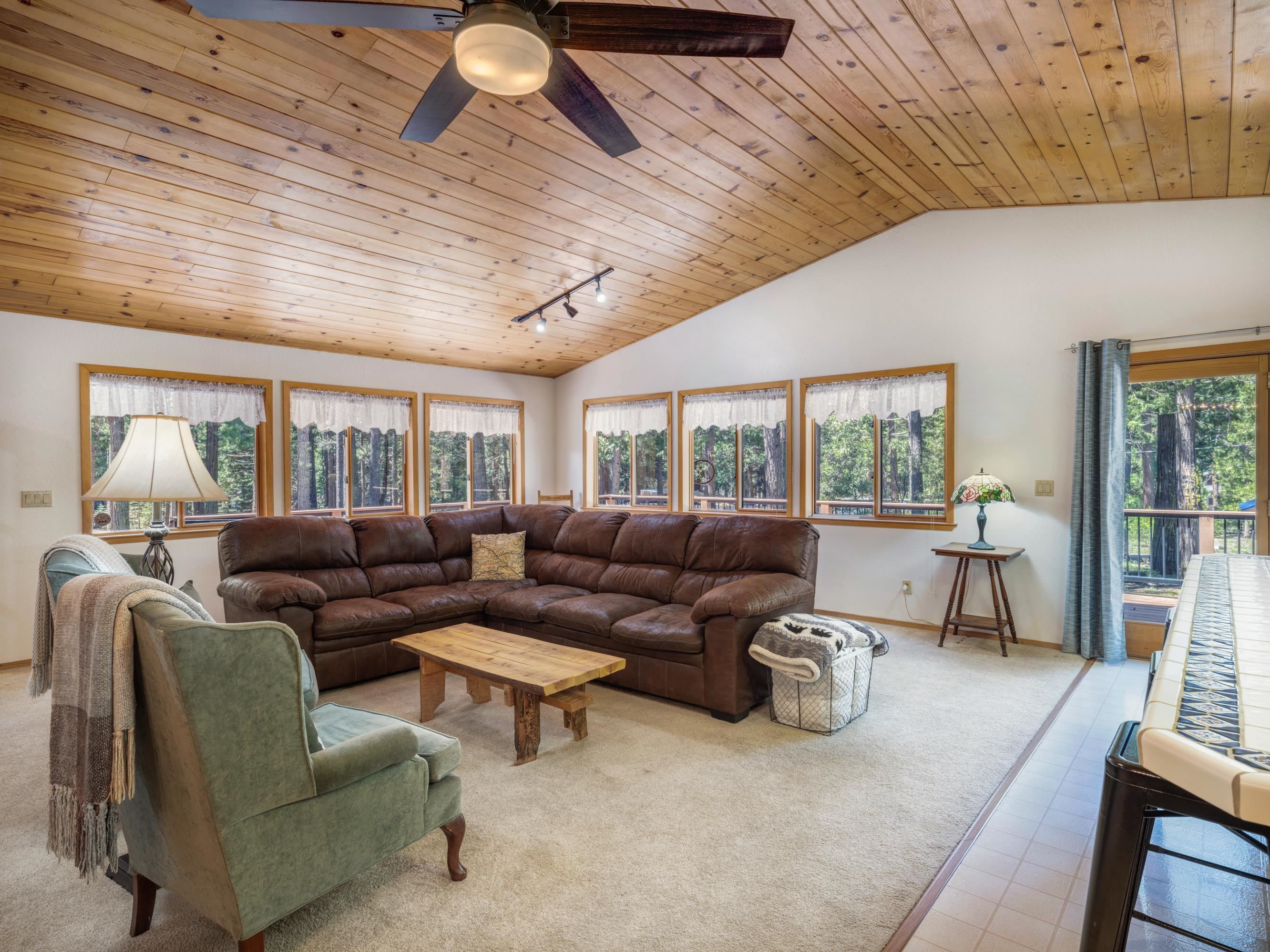 58622 Cedar Lane