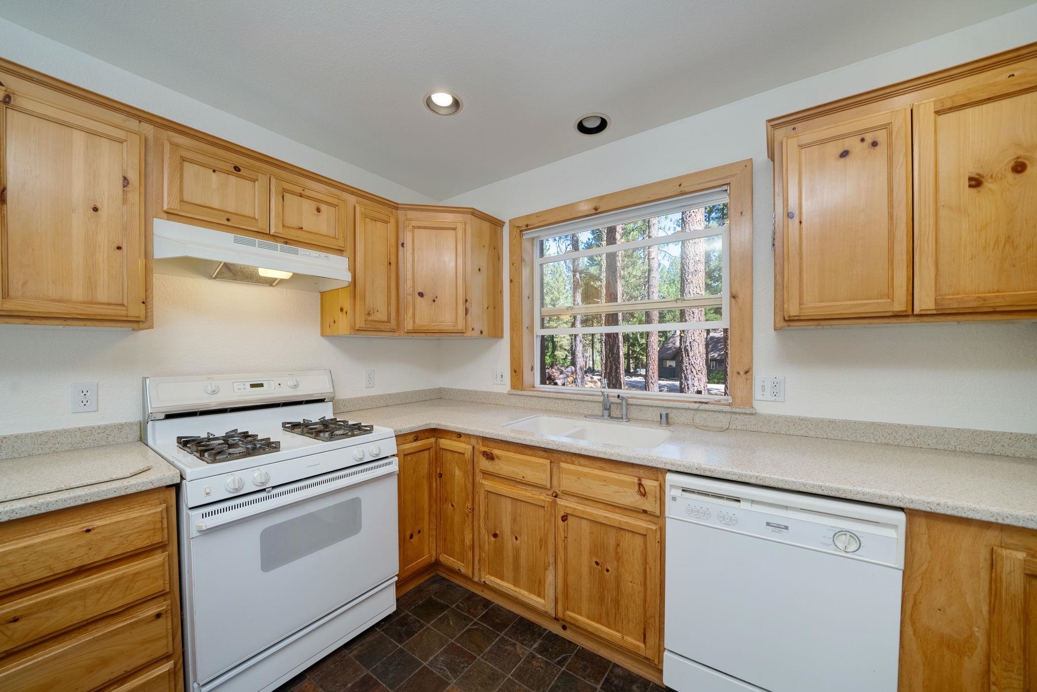 24 Korominu Trail