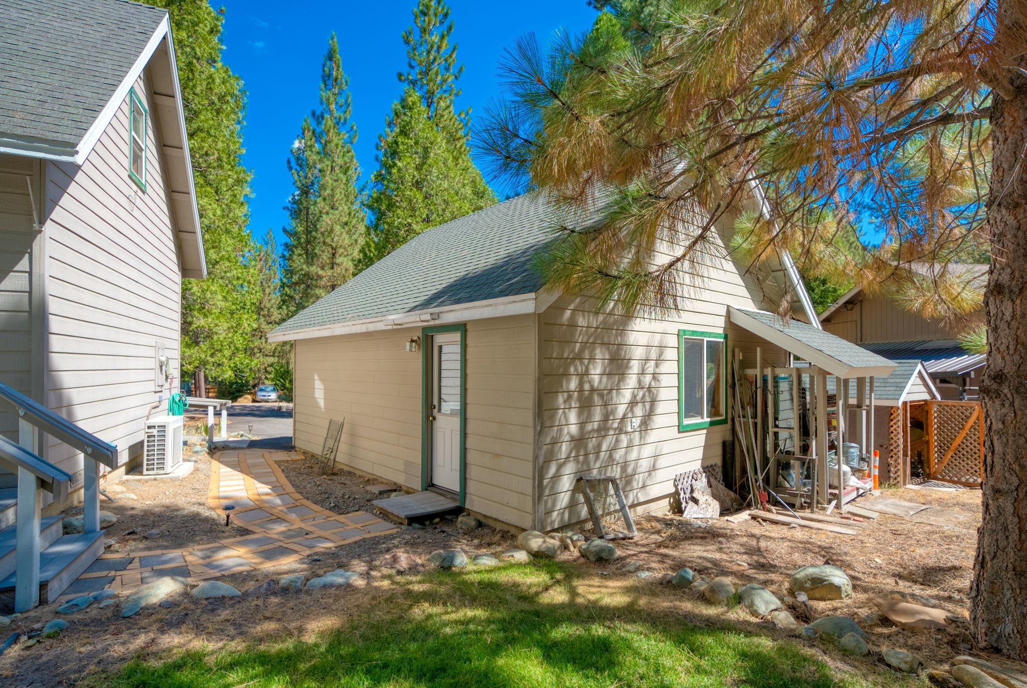 24 Korominu Trail