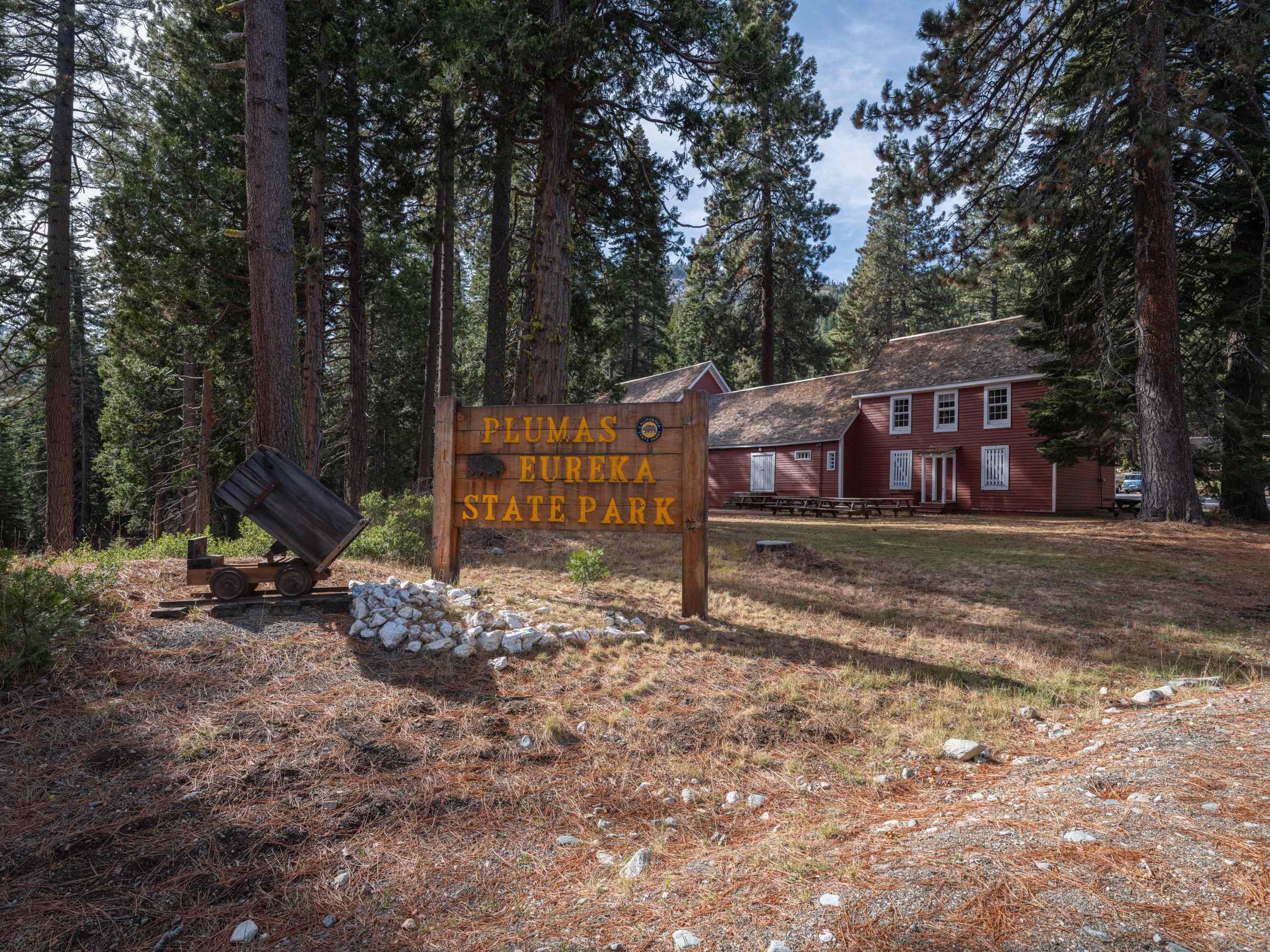 5371 Main Street