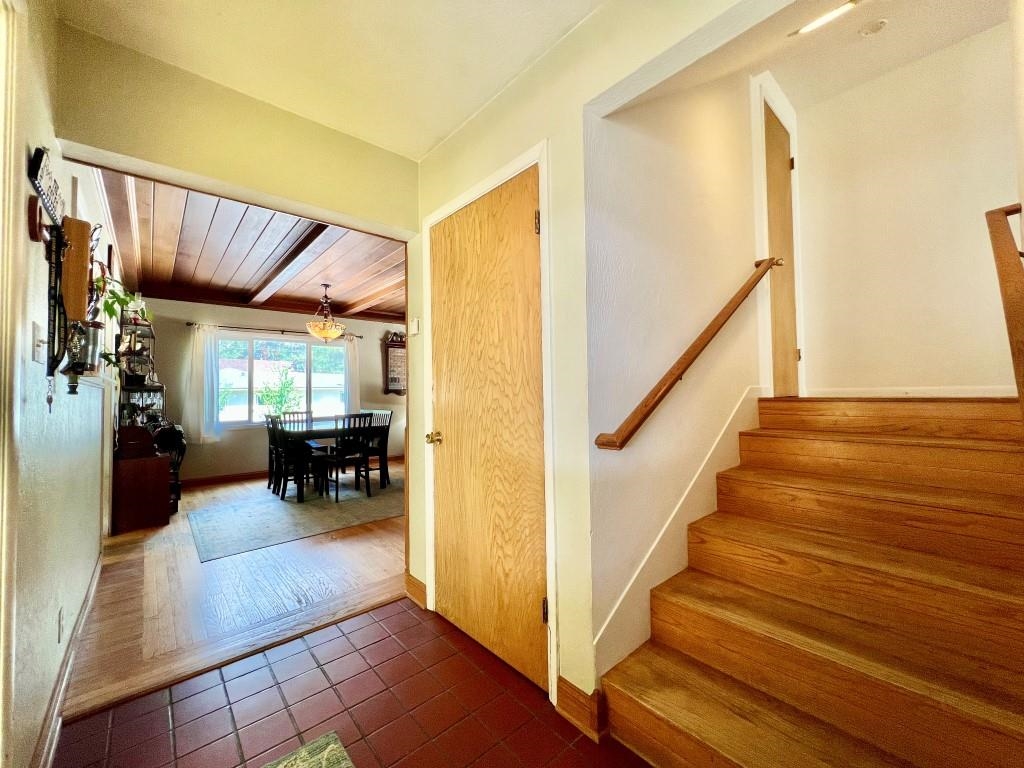 580 N Gulling Street